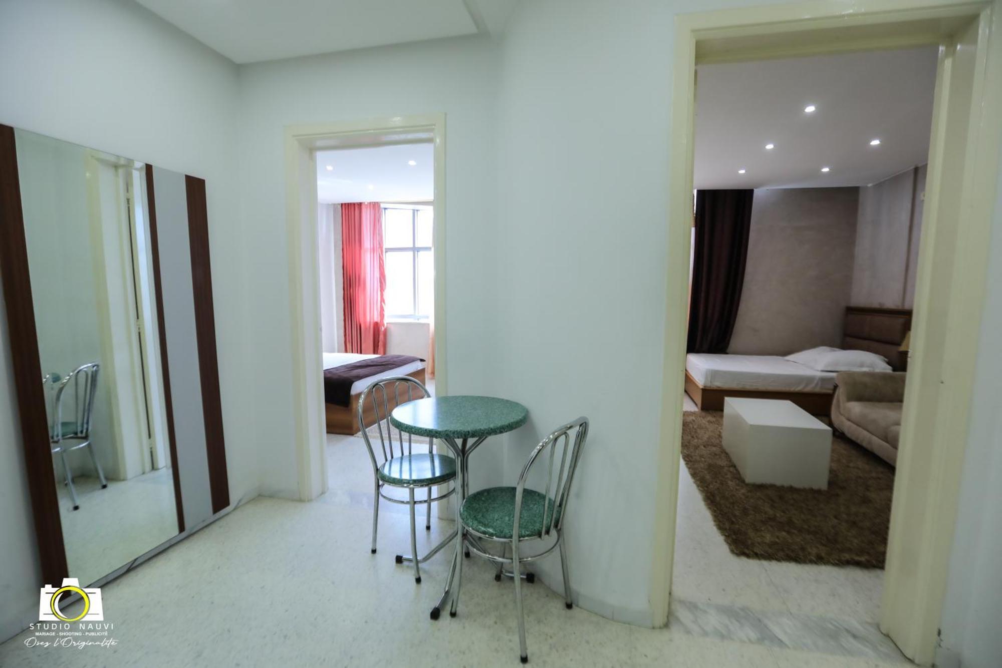 Immeuble Gazbar Apartamento Gabès Exterior foto
