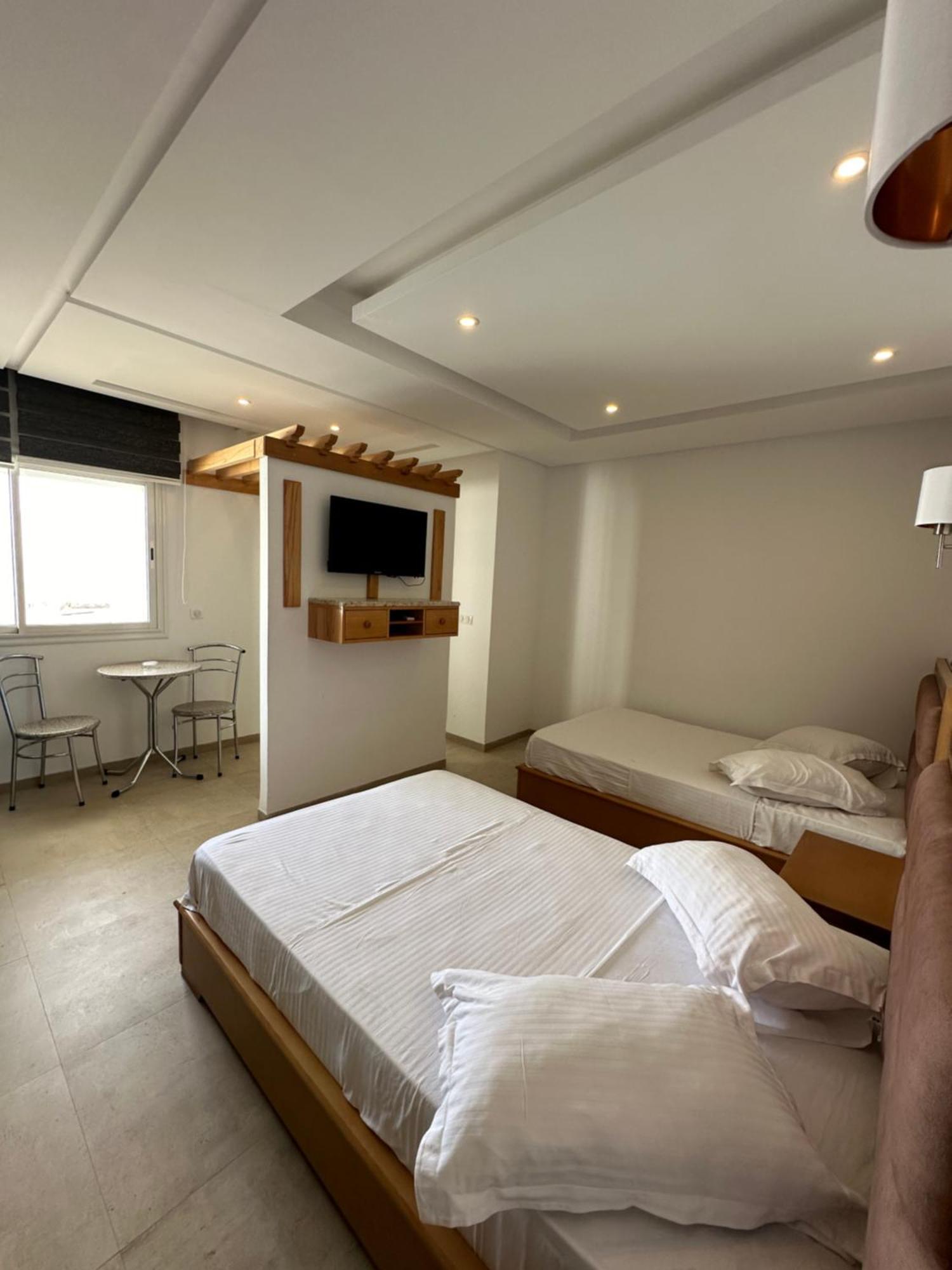 Immeuble Gazbar Apartamento Gabès Exterior foto